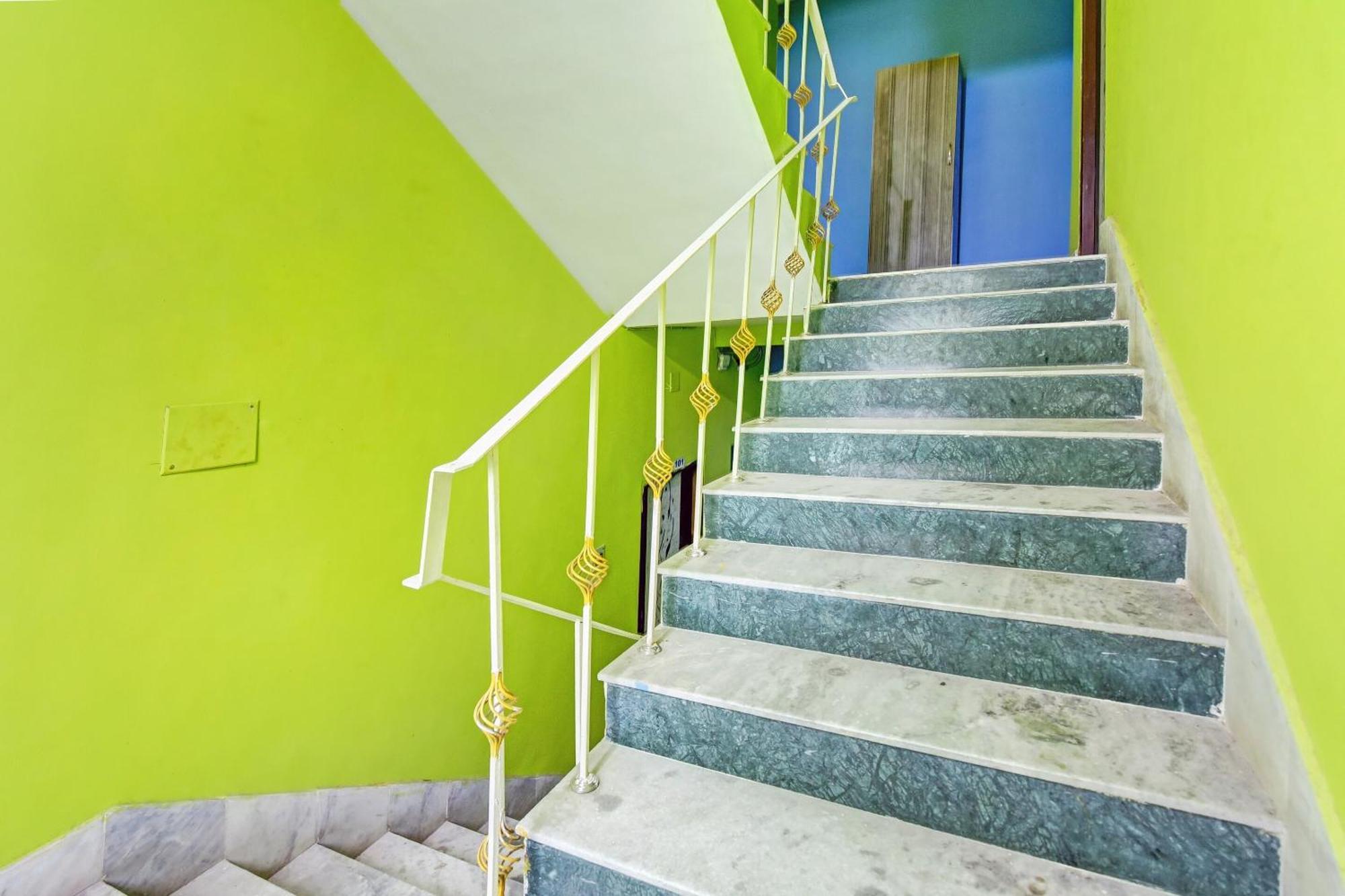 Hotel O Ankit Guest House Kalkutta Exterior foto